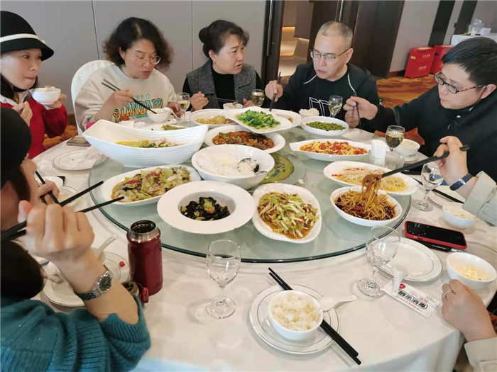 绵阳中旅假日旅行社2021年总统涉外三峡游轮新闻发布会