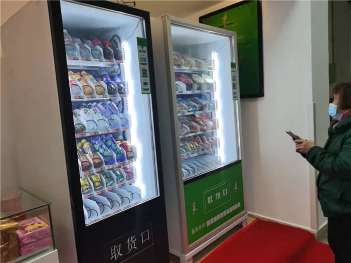 四川中青旅绵阳分社、绵阳市中旅假日旅行社、绵阳自来文化传播有限公司24H自助售货服务盛大开业