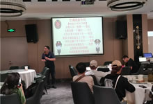 绵阳中旅假日旅行社举行“金色胡杨 南疆盛景”秋摄漫旅行空调专列13日游推荐会