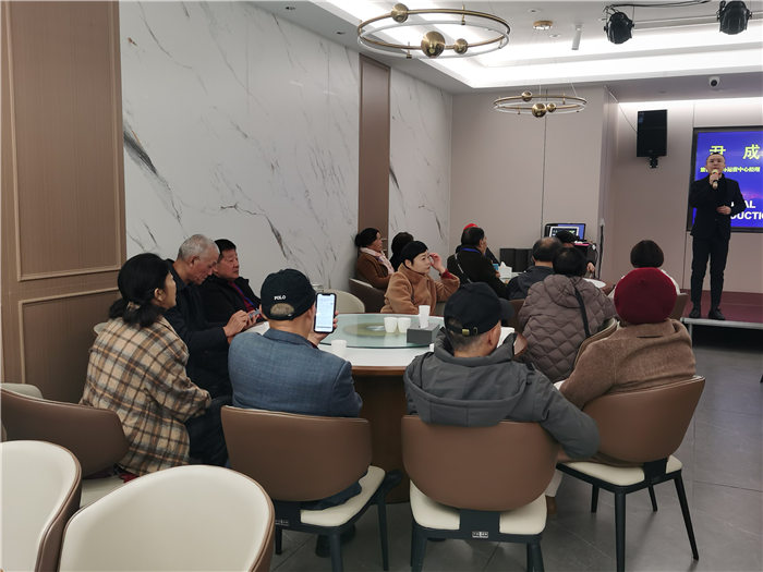 绵阳中旅假日旅行社举行2025年哀劳山自驾发布会