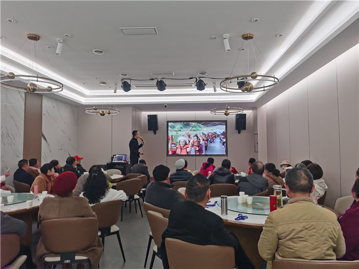 绵阳中旅假日旅行社举行2025年哀劳山自驾发布会