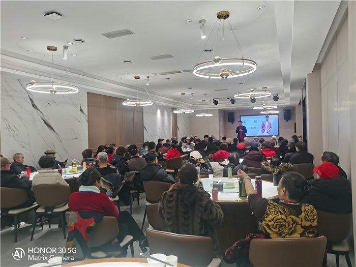 绵阳中旅假日旅行社举行太行之巅 燕赵故里8日游推荐会