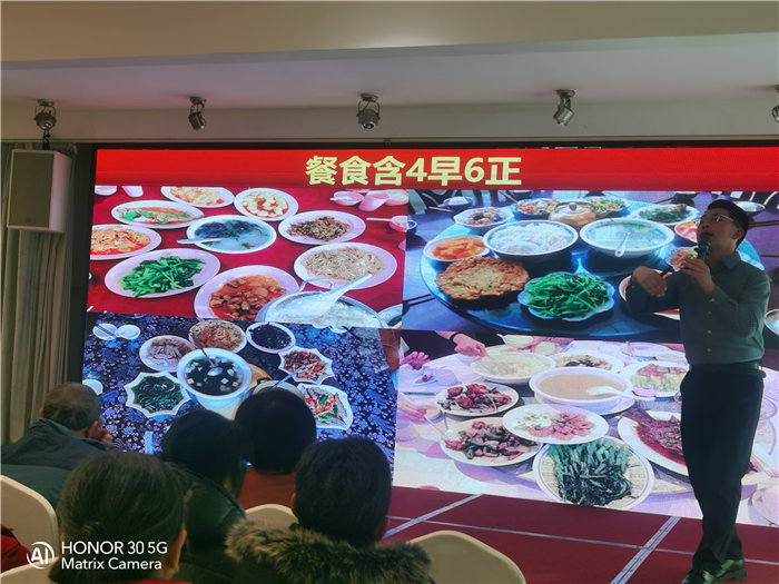 绵阳中旅假日旅行社举行2026年年度答谢宴暨双内蒙+贝加尔湖线路发布会